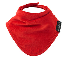 Load image into Gallery viewer, The Mum 2 Mum bandana wonder bib is ideal for babies who drool. 100% cotton towelling is very absorbent. The close-fitting neck means there are no leaks. The bright colours are appealing to both parents and infants. This bandana wonder bib is the perfect baby shower or newborn gift
